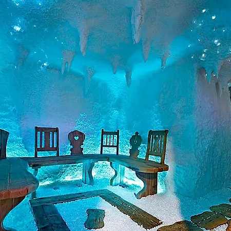 Arnika Wellness 3* 팔카데